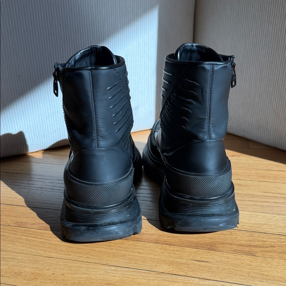 Alexander McQueen Black Leather Men's Boots - Picture 4 of 8